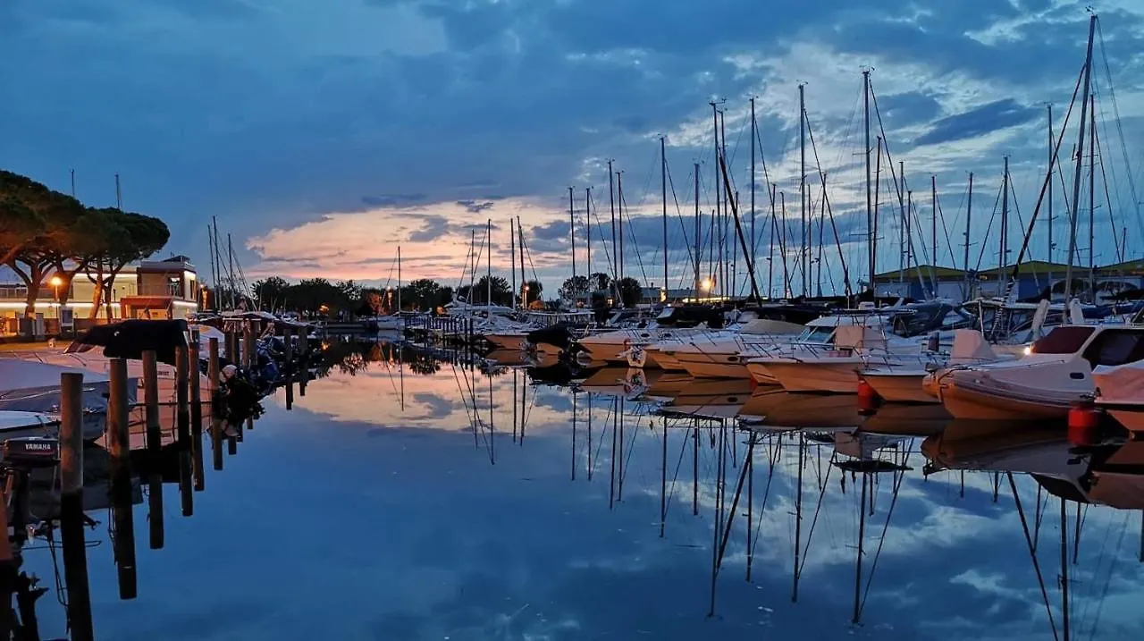 Apartment With Pool And Sea View By Beahost Rentals Porto Santa Margherita di Caorle