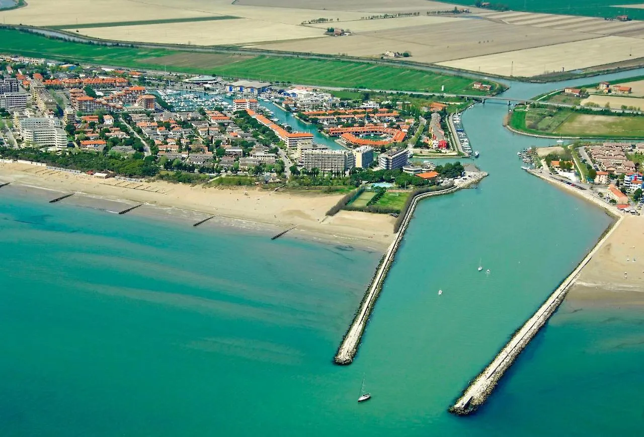 Apartment With Pool And Sea View By Beahost Rentals Porto Santa Margherita di Caorle 0*,  Italy